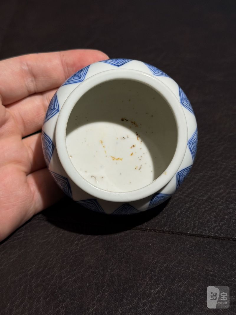 清康熙 青花蝉纹落花流水马蹄水丞 - 图6